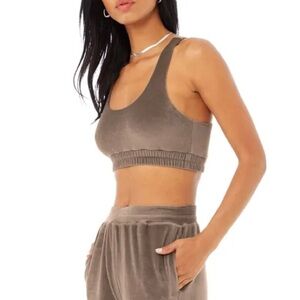 Alo Yoga velour scoop neck sports bra in brown size small
